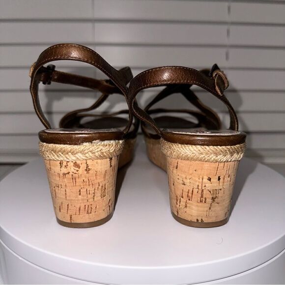 Prada Brown Leather Platform Wedges Size 8 (38) Great Condition 2 3/4” Heel. - Picture 5 of 11